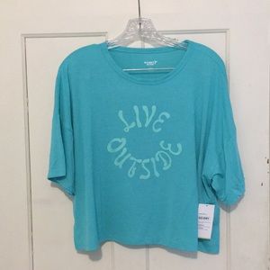 NWT Old Navy “Live Outside Love Inside” Blue Crop Top